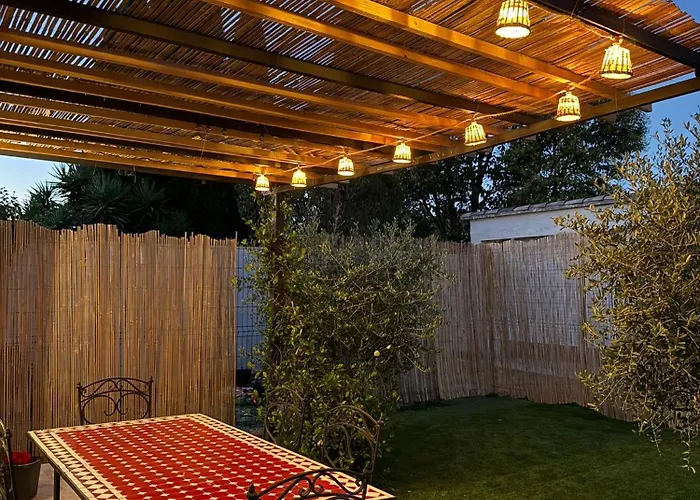 Maison Avec Piscine A * Nîmes